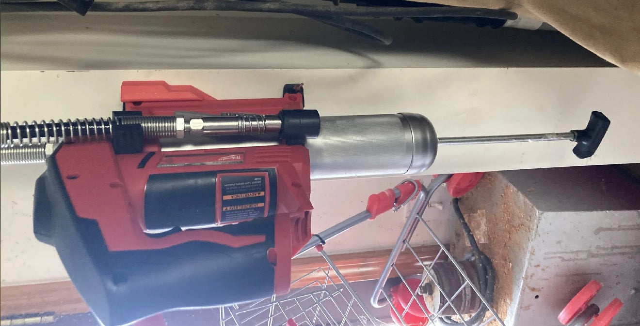 Milwaukee M12 Grease Gun Wall Mount